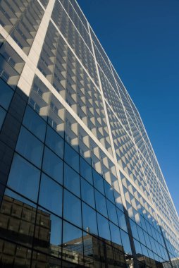 Paris 'teki La Defense iş bölgesinin manzarası