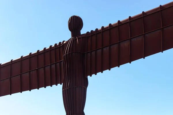 Kuzey Meleği, Gateshead, Tyne and Wear, İngiltere 'de bulunan Antony Gormley tarafından 1996 yılında yapılan ve dünyanın en büyük melek heykeli olan heykel..