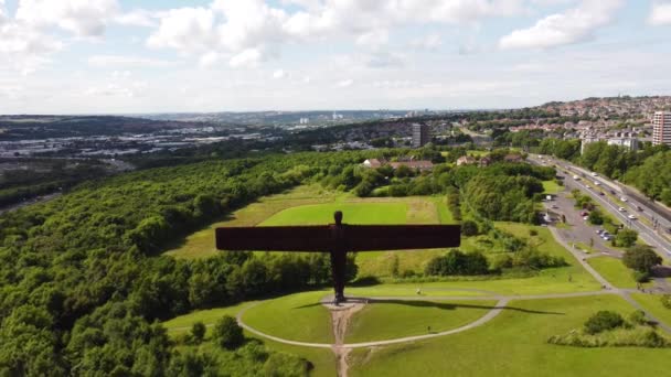 Angel North Modern Skulptur Antonius Gormley Belägen Gateshead Tyne Wear — Stockvideo