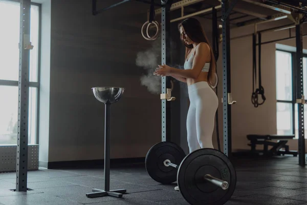 Mulher pronta para fazer exercício — Fotografia de Stock