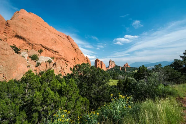 Bahçe Tanrıların, Colorado Springs