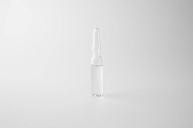 Şeffaf ampul. Cam kapsül sıvı enjeksiyonu, izole.