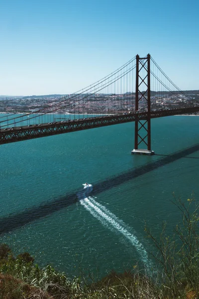 Міст Абриля Славетне Місце Лісабона Португалія — стокове фото