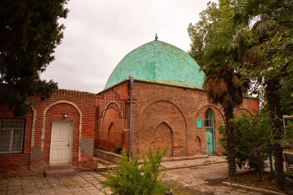Ganja Azerbaijan 2021 Old Gyrykhly Mosque Built Gyrykhly Quarter 19Th — Stock Photo, Image