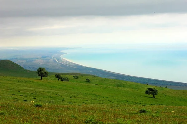 Зеленая Гора Каспийское Море Бешбармаг Азербайджан — стоковое фото