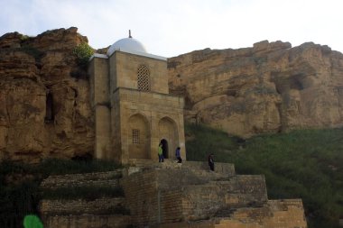 Shemakha. Azerbaycan. 05.14.2016. Güzel eski cami Diri Baba.