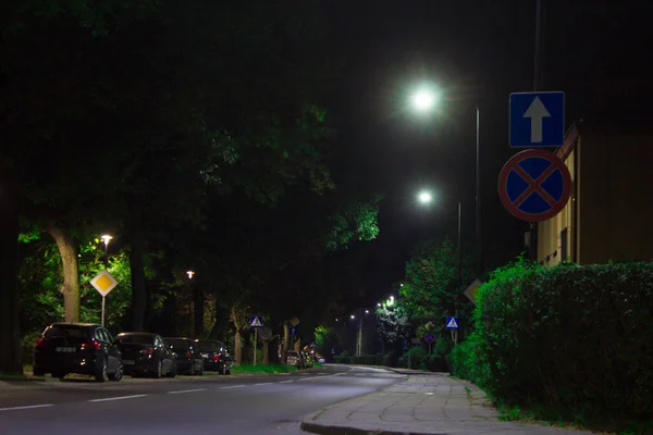 Herbstnächtliche Stadt Nachtszene Hintergrund — Stockfoto