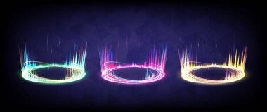 Parlak HUD 'daki bilim kurgu yüksek teknoloji sahne koleksiyonu. Bilimsel fütüristin hologram portalı girdap ışığı. Oyun fantazisinde sihirli warp kapısı. Işınlanma podyumunu çember yapın. Neon sanal gerçeklik kullanıcıları