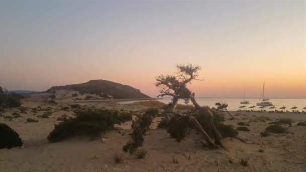 Panning Simos Praia Elafonisos Grécia — Vídeo de Stock