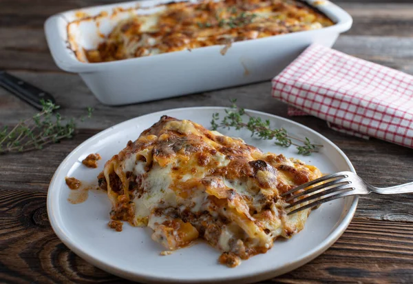 Plate Traditional Fresh Cooked Italian Pasta Casserole Noodle Casserole Made — Foto Stock