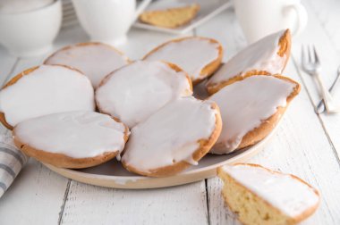 Kremalı yumuşak kurabiyeler. Geleneksel Alman 