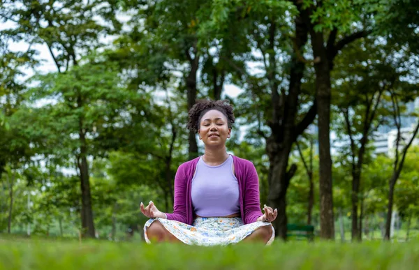 African American Woman Relaxingly Practicing Meditation Forest Attain Happiness Inner — Stok Foto