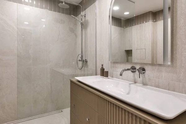 Design Interiores Moderna Casa Banho Minimalista Com Telhas Pedra Mármore — Fotografia de Stock