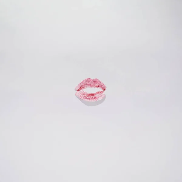 Kiss Lips Red White Background Flat Lay Valentine Concept Love — Stock Photo, Image