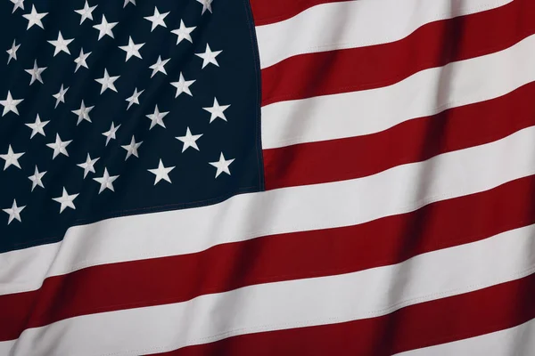 重い綿のキャンバスを閉じる米国国旗の背景 アメリカの愛国心の象徴 高角度表示 — ストック写真