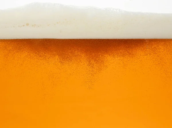 Close Textura Fundo Cerveja Lager Com Bolhas Espuma Derramando Vidro — Fotografia de Stock