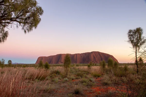 Uluru Rock Nascer Sol Austrália Central — Fotografia de Stock