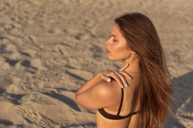 Nehir boyunca yaz yürüyüşü