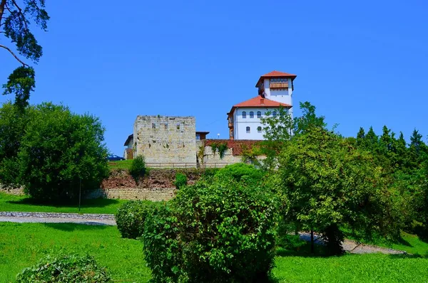 Ciudad Alta Con Torre Del Capitán Husein Gradascevic Castillo Gradacac — Foto de Stock