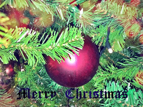 Feliz Natal Árvore Natal Com Baubles Coloridos Decorações Conceito Festivo — Fotografia de Stock