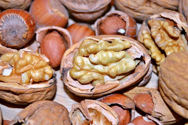 Hazelnuts Walnuts Table Background — Fotografia de Stock