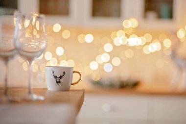 Sevgili baş simgesi ile kupa