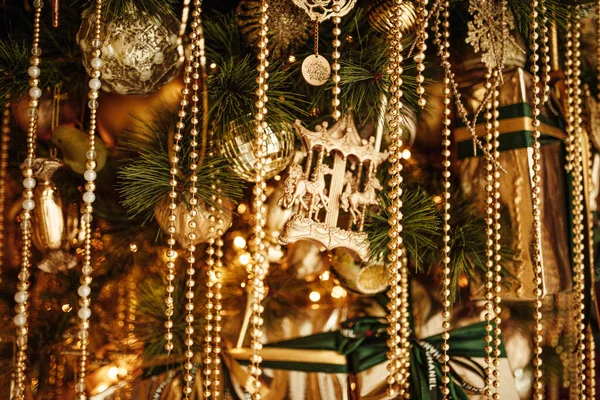 Świętowanie Wesołych Świąt Luksusowe Święta Zimowe Złoty Glister Światło Migotanie — Zdjęcie stockowe