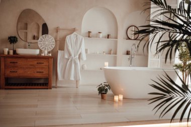 İskandinav tarzı tuvaletin içi.