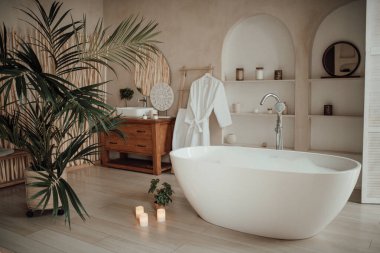 İskandinav tarzı tuvaletin içi.