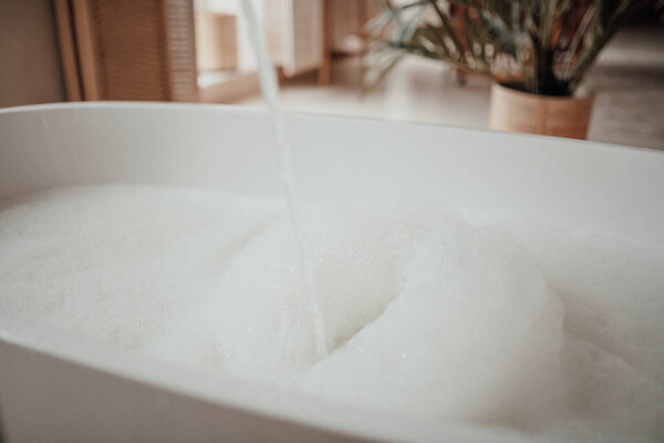 White Bathtub Foam Royalty Free Stock Images
