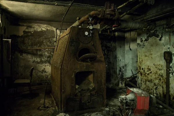 Una Imagen Una Vieja Maquinaria Oxidada Abandonada — Foto de Stock