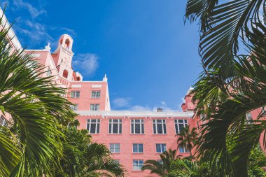 courtyard of the Don CeSar, a Pink Hotel in Florida clipart