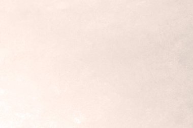 Beyaz ısınan taş dokusunun yüzeyinde kaba, gri-beyaz bir ton var. Duvar kağıdı veya arkaplan resmi için bunu kullanın. Metin için boş bir boşluk var