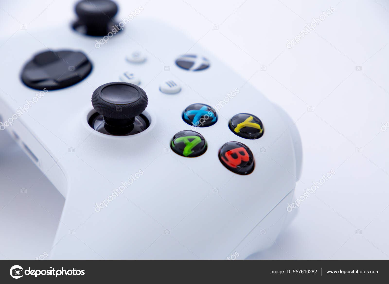Sao Paulo Brazil 2022 New Video Game Console Xbox Series – Stock Editorial  Photo © PedroTruffi #557610282