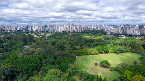 Luchtfoto Van Ibirapuera Park Sao Paulo Woningbouw Buurt Meer Het — Stockfoto