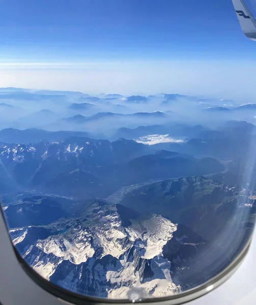 View Porthole Plane Alps — Stock Photo, Image