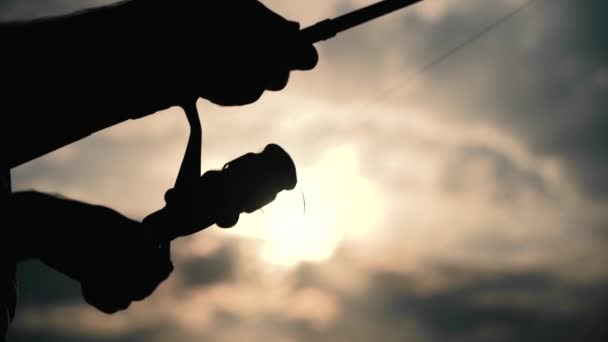Pescuieşte Lac Apusul Soarelui — Videoclip de stoc