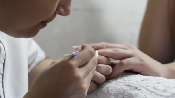 Latina Female Manicurist Removing Nail Imperfections Cuticle Nipper Cuticle Pusher — Stock videók