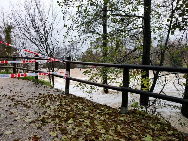 Inundação Rio Arga Pamplona Navarra Dezembro 2021 — Fotografia de Stock