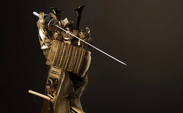 Altın zırh giyen ve arka planda kılıç tutan bir samuray. 3B illüstrasyon.