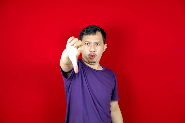 Dissatisfied Dissatisfied Asian Man Showing Disapproval Sign Disagree Symbol Giving — Stock Photo, Image