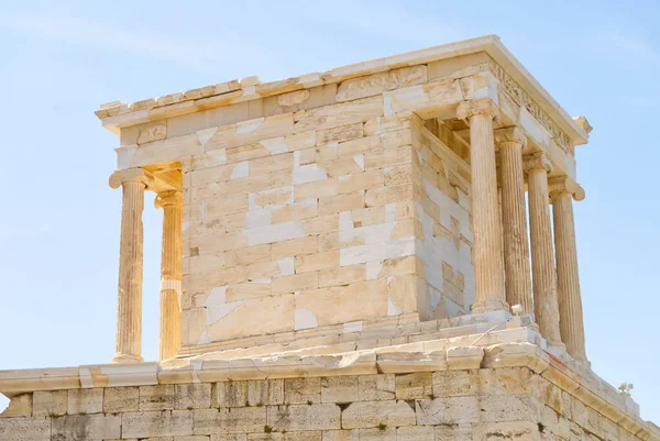 アクロポリスの丘上の寺院の遺跡 アテネ ギリシャ2022 — ストック写真