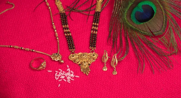 Mangalsutra Collar Oro Para Llevar Por Una Mujer Hindú Casada —  Fotos de Stock