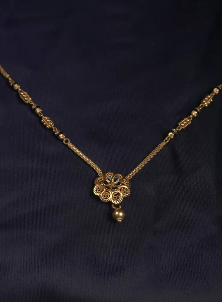 Mangalsutra Collar Oro Para Llevar Por Una Mujer Hindú Casada — Foto de Stock