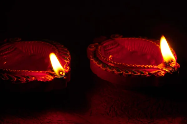 Lampade Clay Diya Accese Durante Celebrazione Del Diwali Greetings Card — Foto Stock