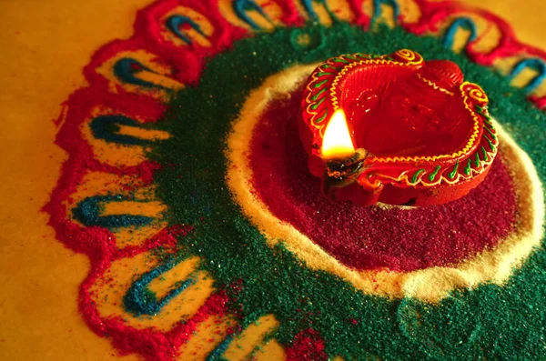 Lámpara Arcilla Diya Encendida Durante Celebración Diwali Saludos Card Design — Foto de Stock