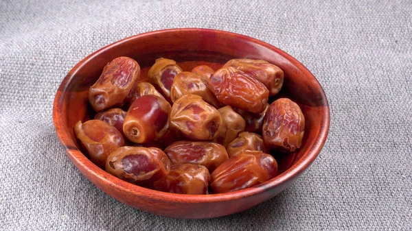 Dates Wooden Bowl Background Dried Date Fruits Closeup Shot — Stock Photo, Image