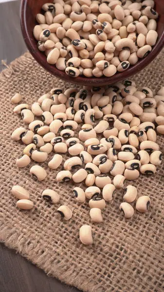 Uncooked Black Eyed Peas Wooden Spoon Health Food Concept — Stockfoto