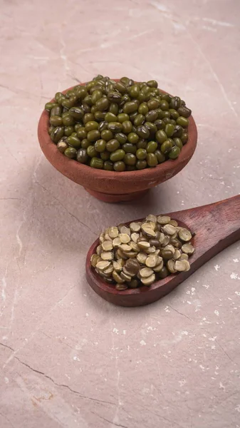 Cuenco Cuchara Madera Guisantes Ojos Negros Crudos Concepto Alimentos Saludables — Foto de Stock