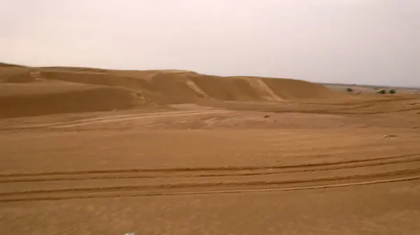 Natural Sand Dunes Car Tire Marks Daytime — Stock Photo, Image